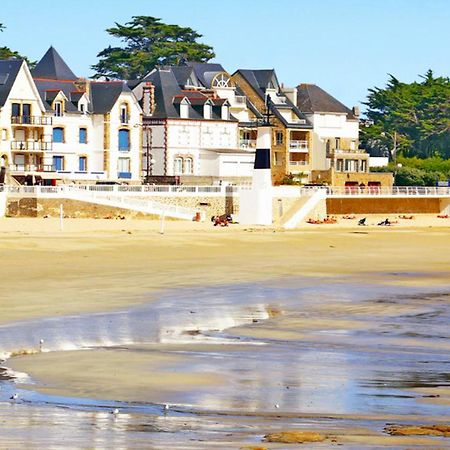 Ibis Budget Vannes Exterior photo