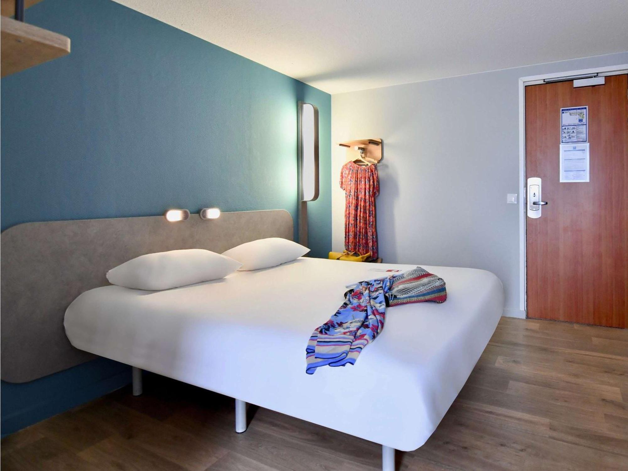 Ibis Budget Vannes Exterior photo