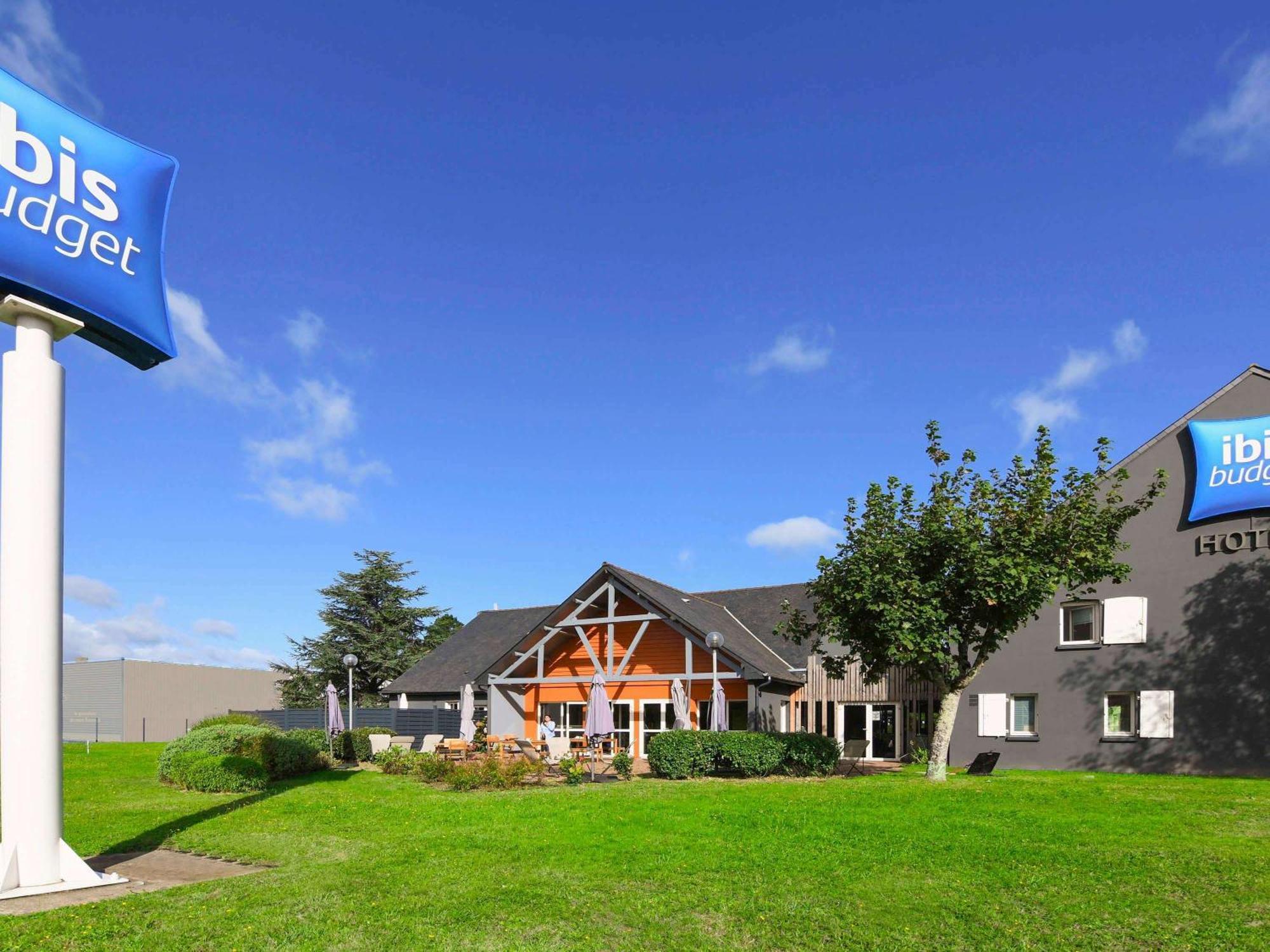 Ibis Budget Vannes Exterior photo