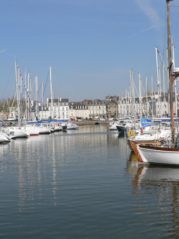 Ibis Budget Vannes Exterior photo